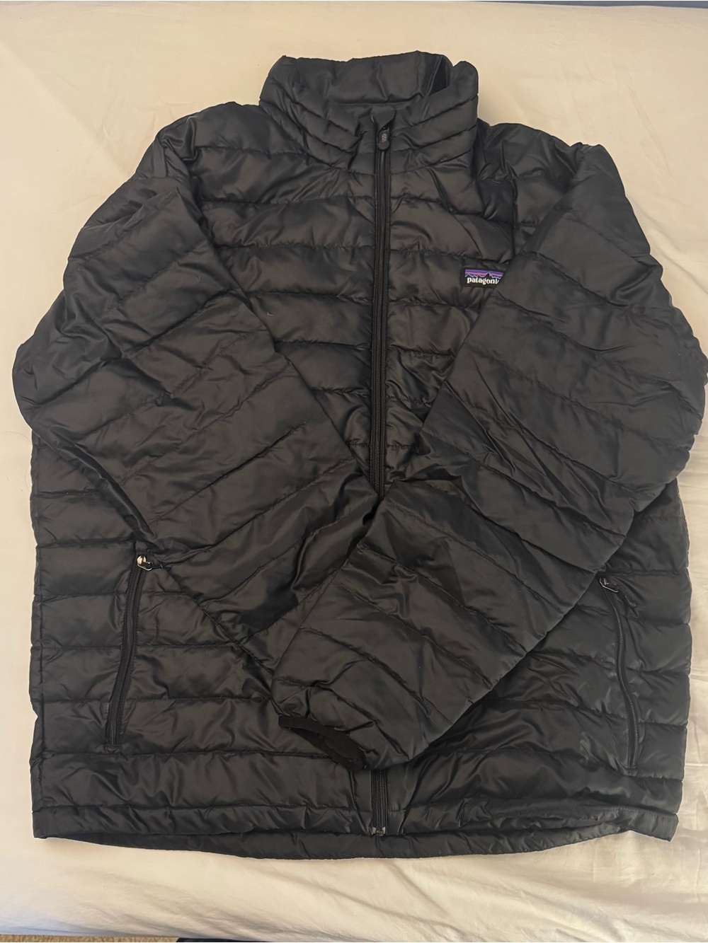 Patagonia Men's Black Quilted Puffer Jacket